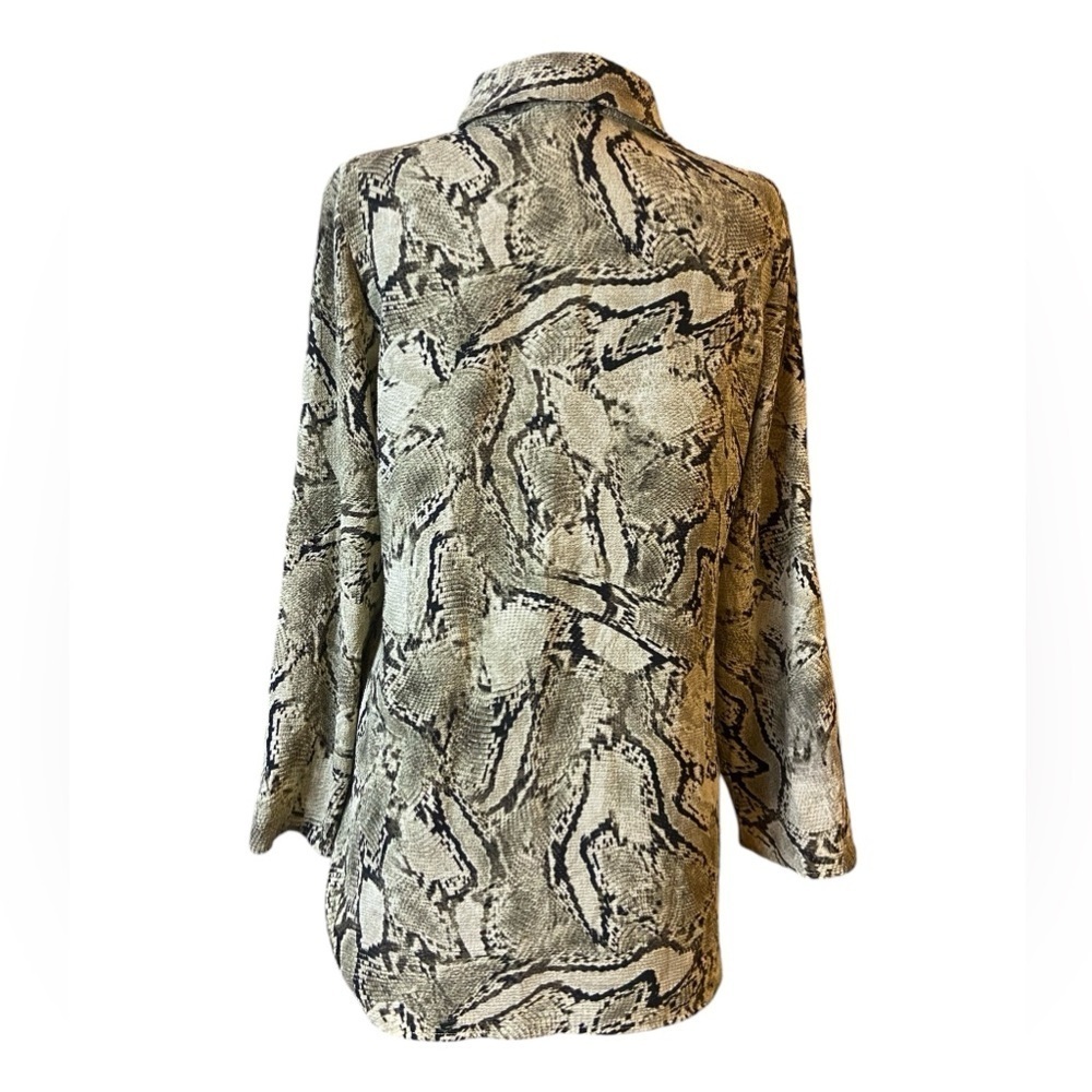 Counterparts Women's Animal Print Button-down Blouse Size Small - Picture 8 of 14